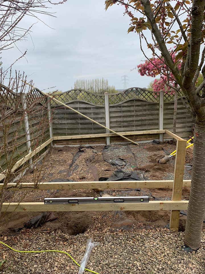 A-decking-job-this-week-for-our-joiners.7
