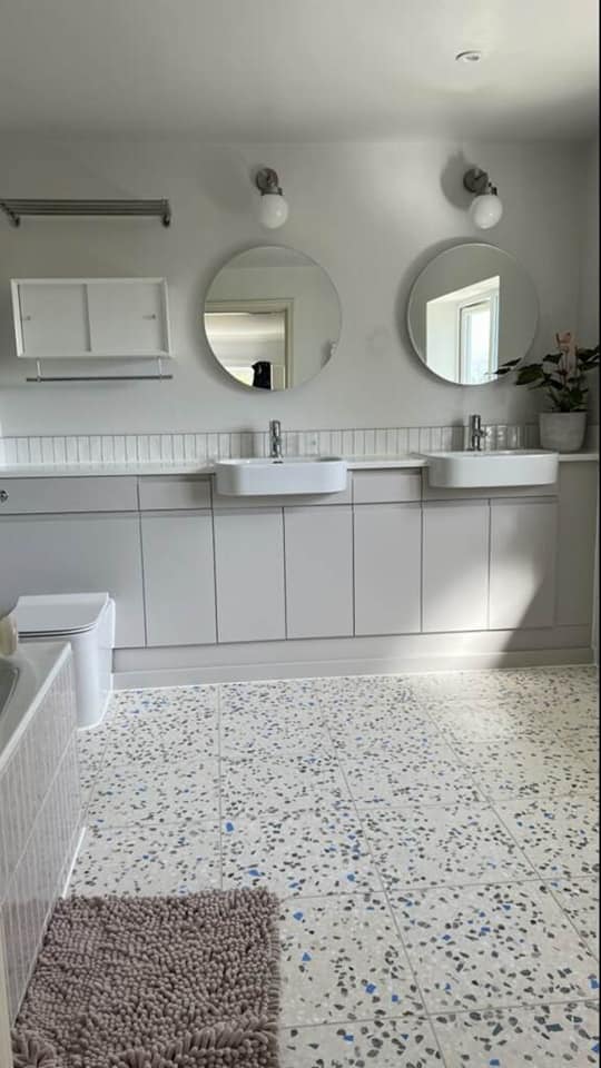 Another-week-and-yet-another-beautiful-bathroom-transformation-completed-for-one-of-our-valued-clients.2
