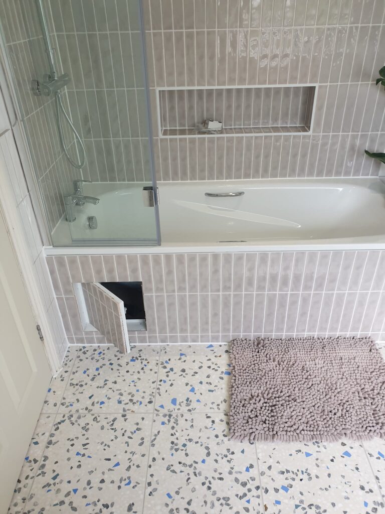 Another-week-and-yet-another-beautiful-bathroom-transformation-completed-for-one-of-our-valued-clients.6-768x1024
