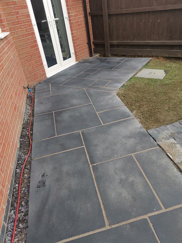 Some-Before-and-after-pictures-of-a-garden-we-have-just-done.-How-beautiful-is-this-12