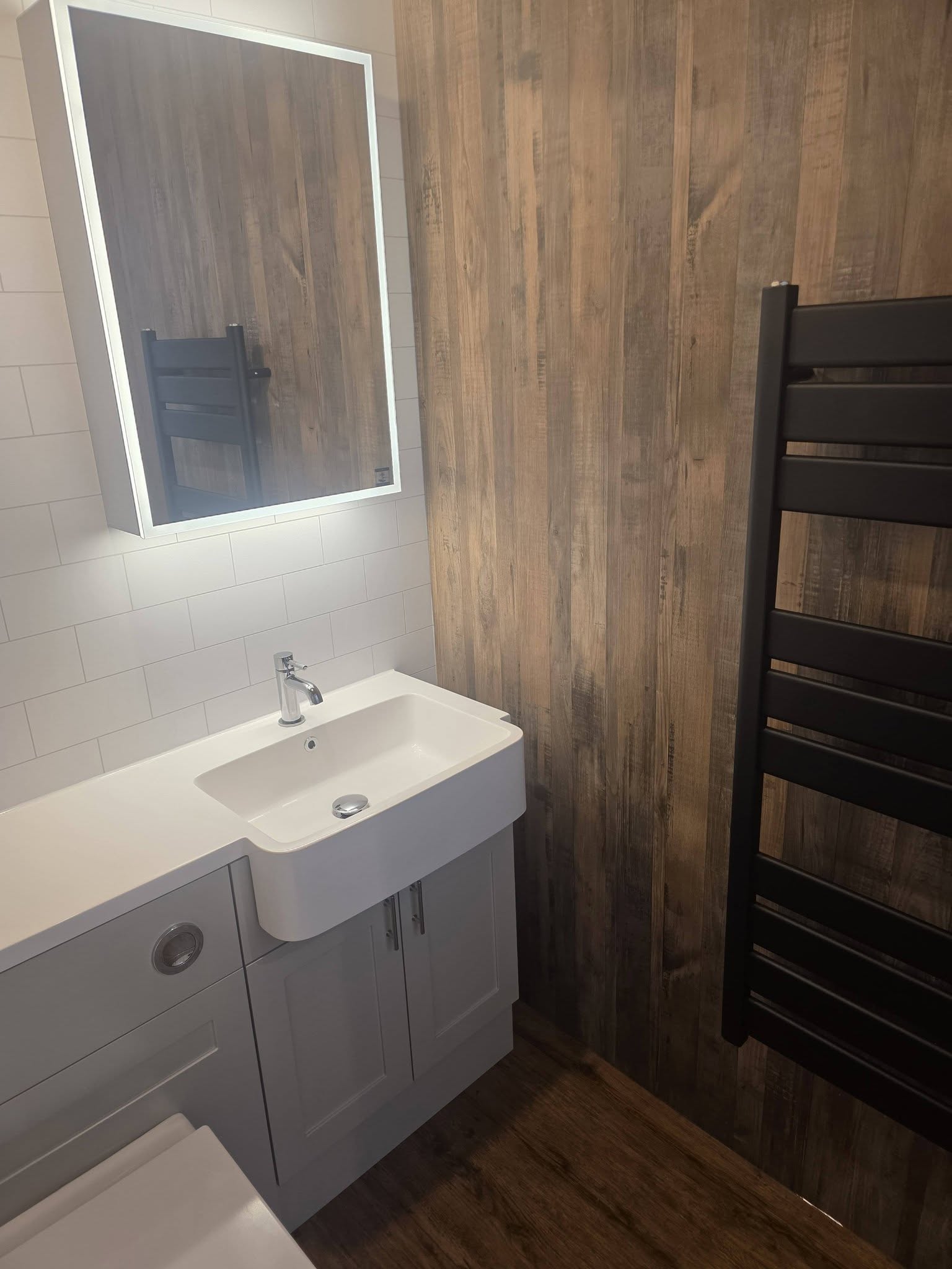 sleek and modern bathroom 5